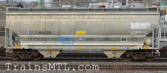Car/wagon OFOX60835 right side / coté droit